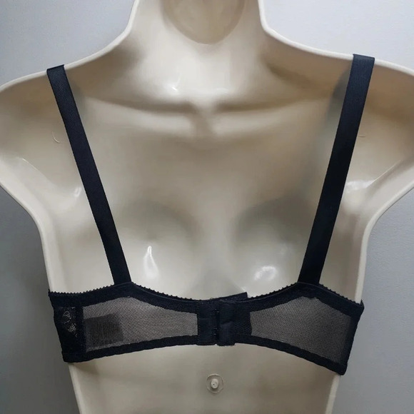 Jeunique 28D Black Lace No Wire Bra NWOT  Style J32 - Picture 7 of 8